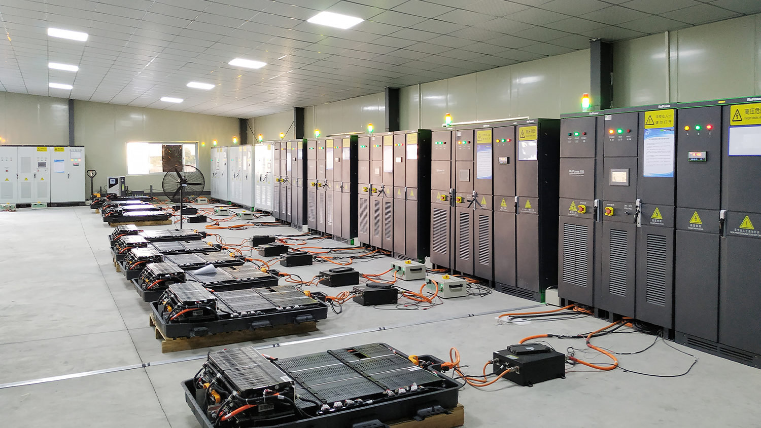 EV PACK / ESS Cluster Tester